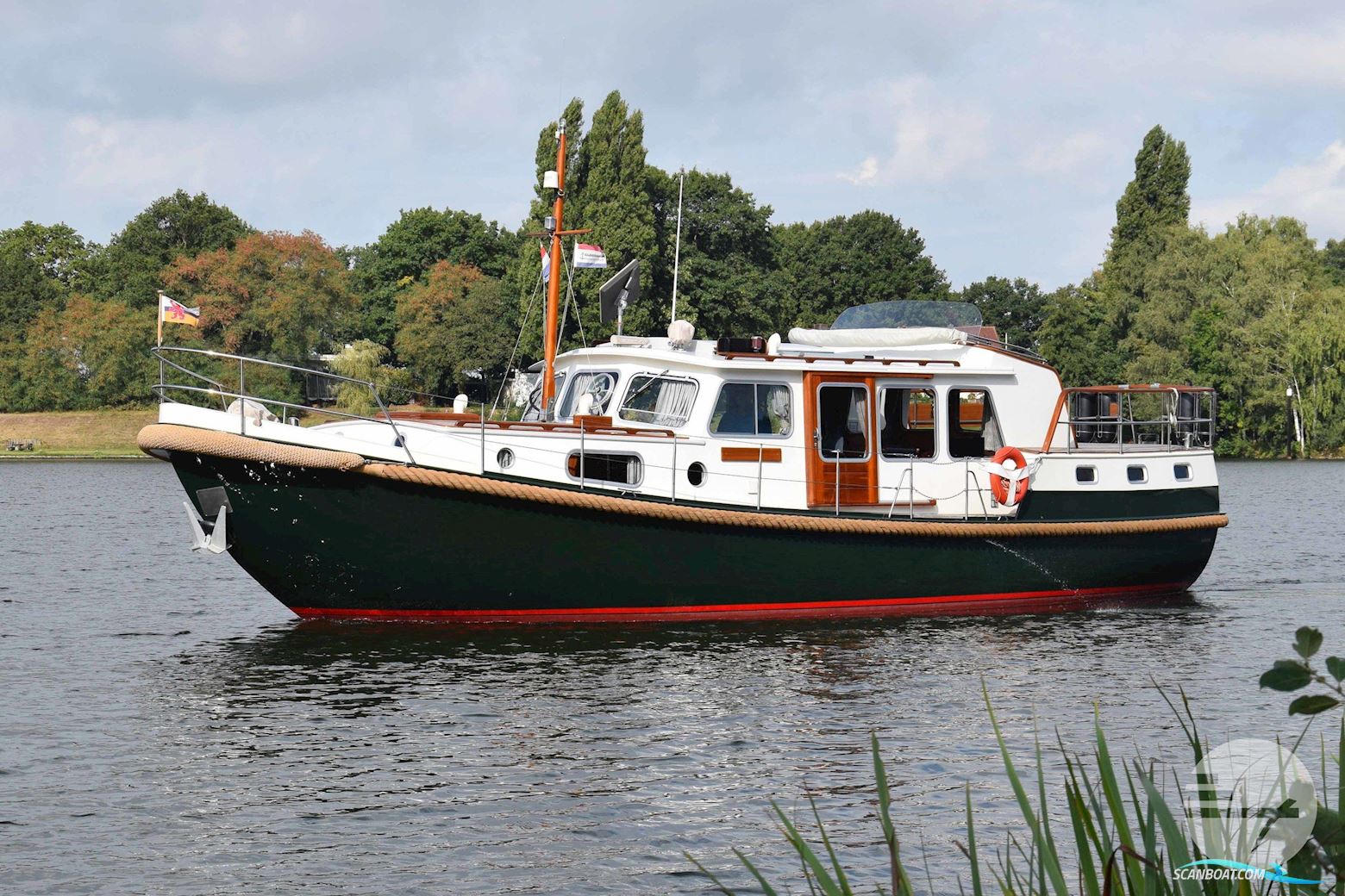 Valkvlet 12.30 BB Motorboten 1992, met Ford motor, The Netherlands