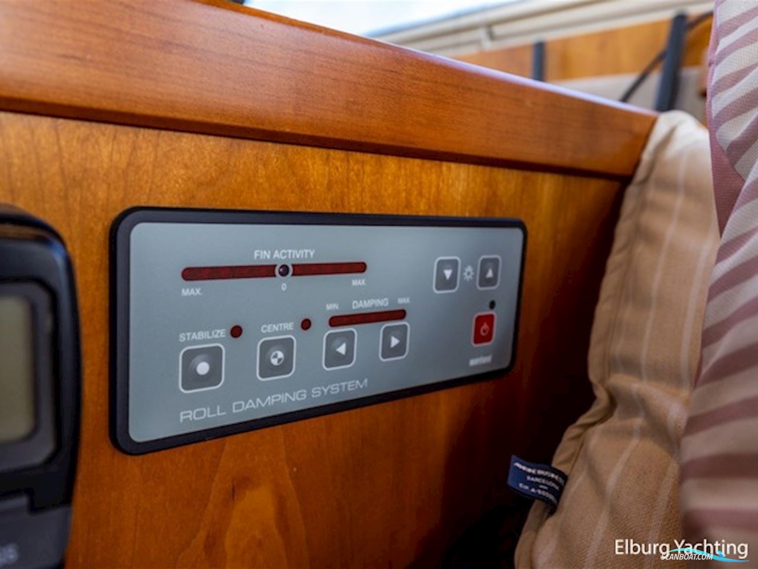 Van den Hoven Exclusive 1600 - Stabilizers 