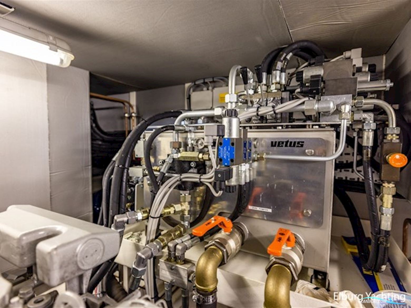 Van den Hoven Exclusive 1600 - Stabilizers 