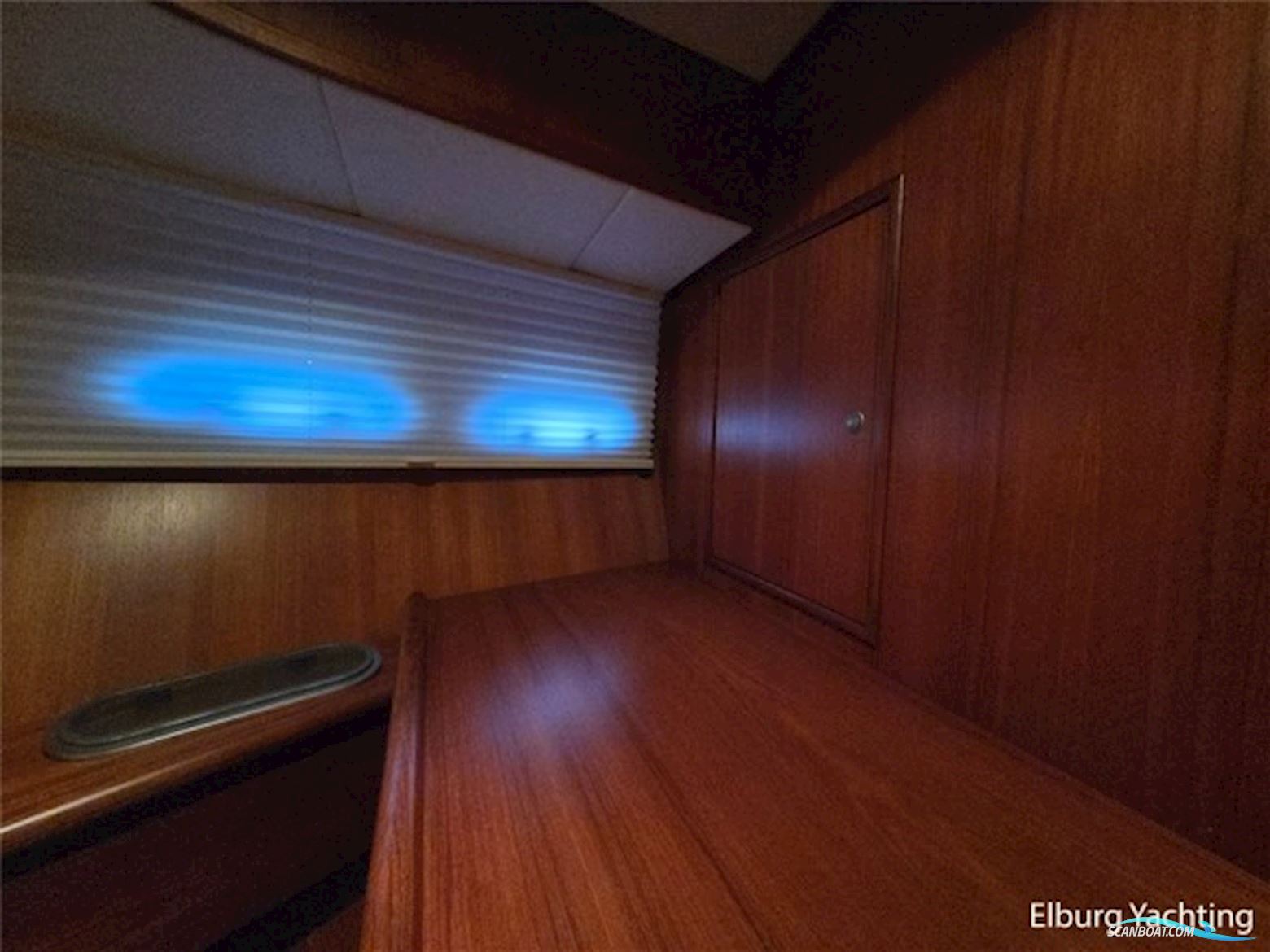 Van den Hoven Exclusive 1600 