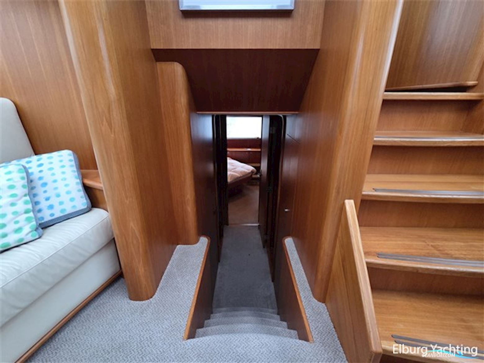 Van den Hoven Exclusive 1600 