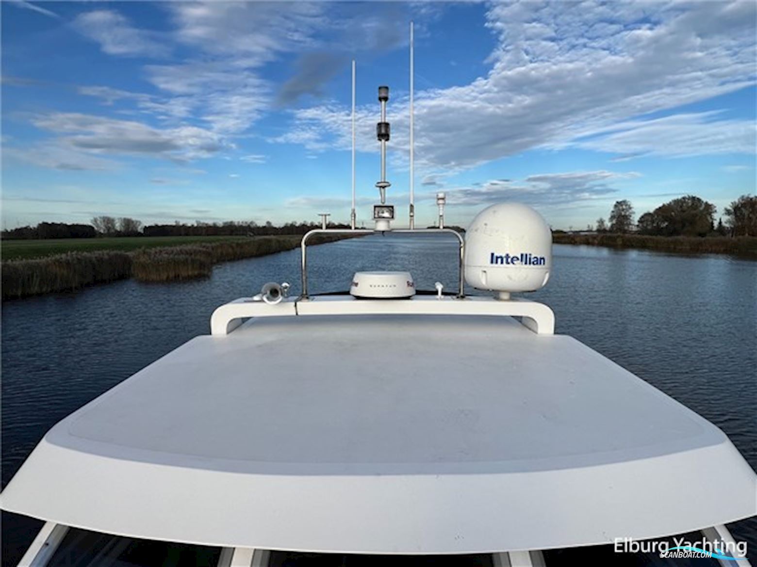 Van den Hoven Exclusive 1600 