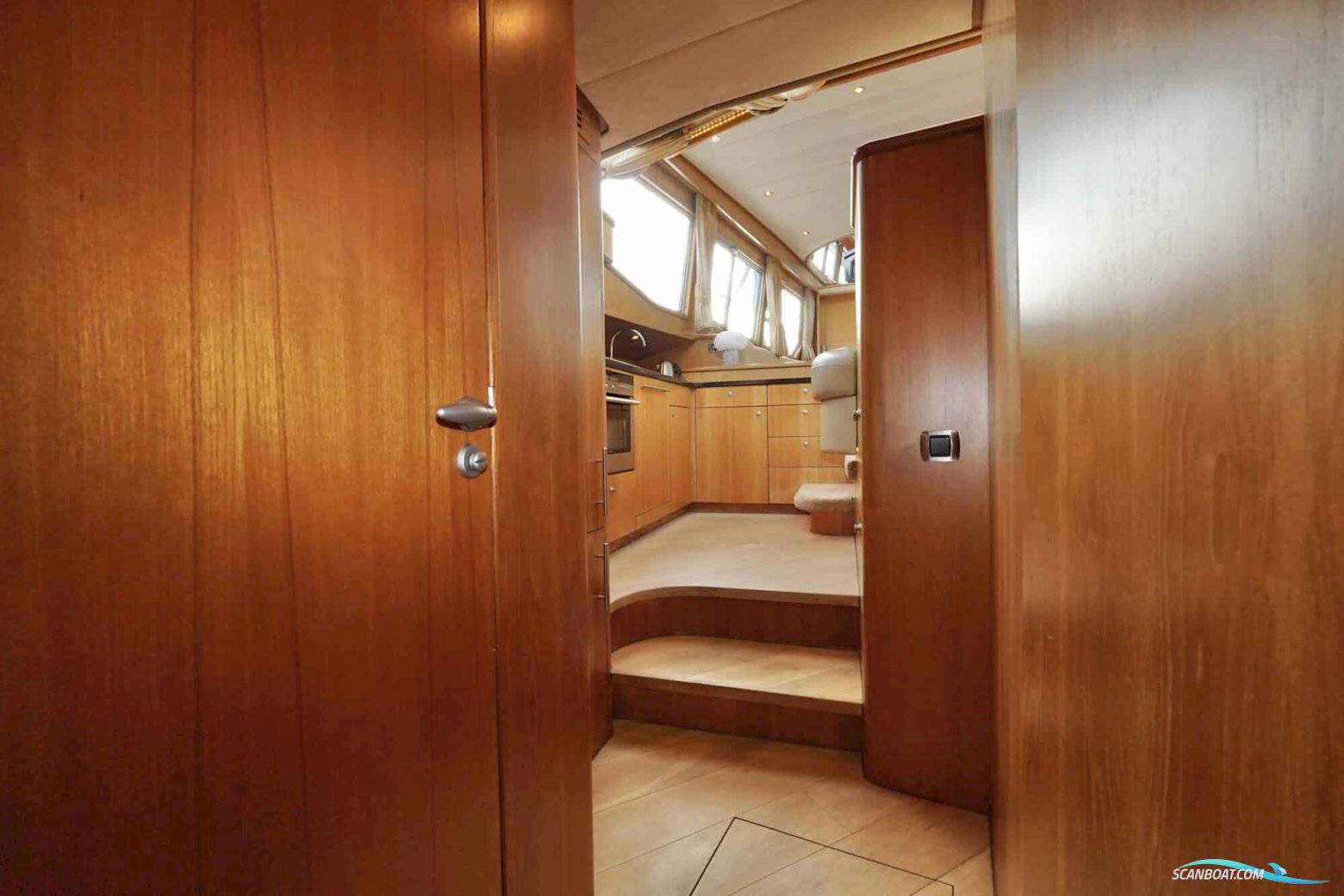 Van den Hoven Exclusive 18.00 VS