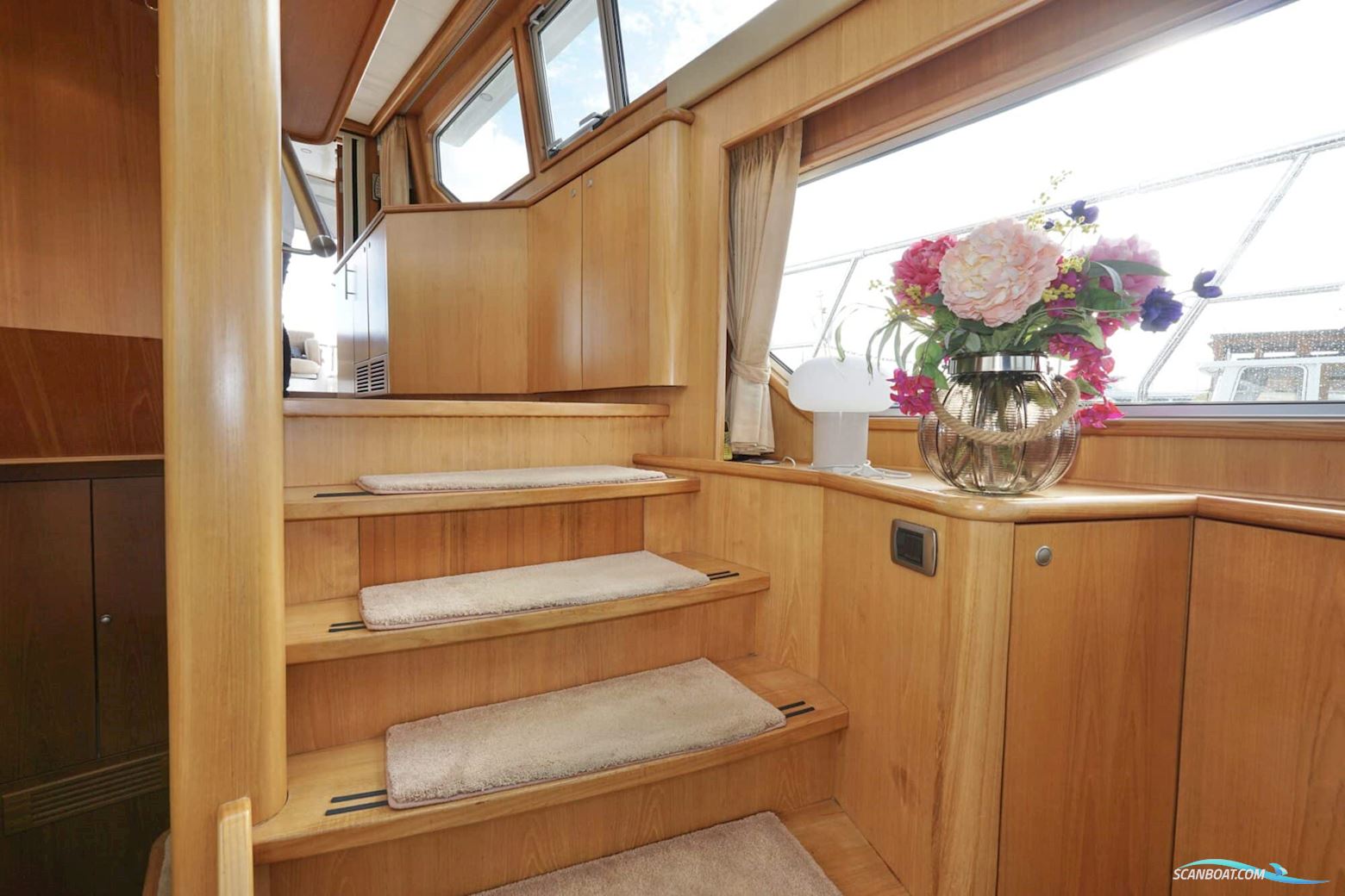 Van den Hoven Exclusive 18.00 VS