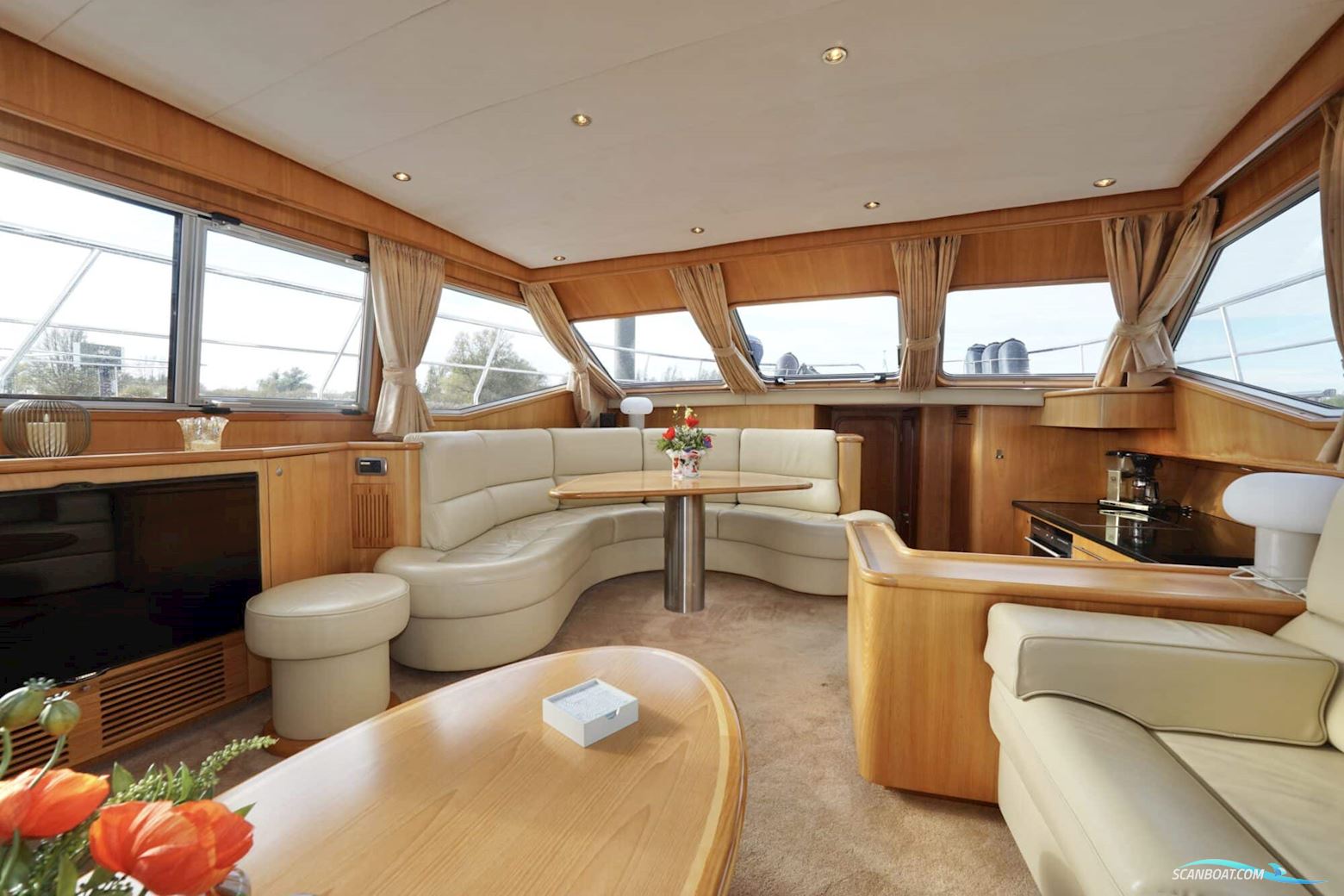 Van den Hoven Exclusive 18.00 VS