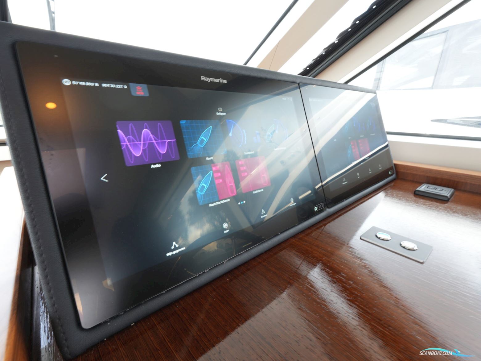 Van den Hoven Executive 15.00 MK II