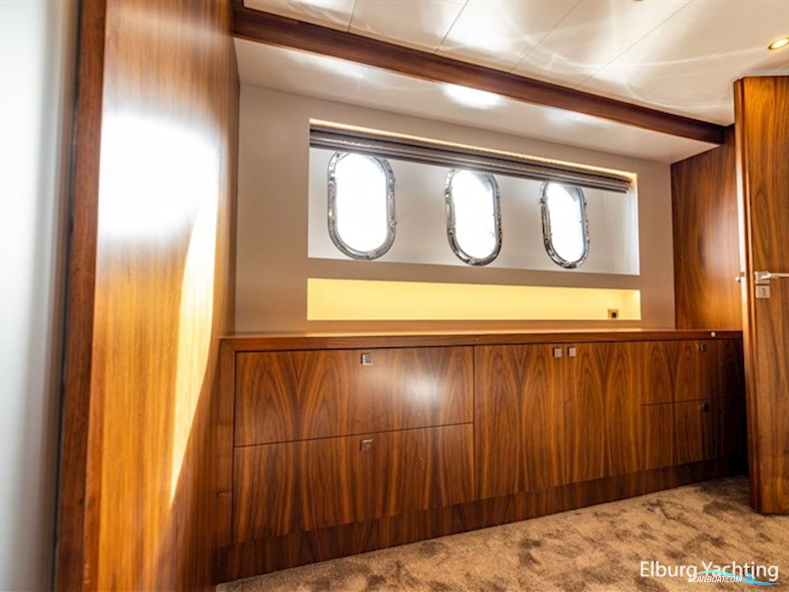 Van Den Hoven Executive 18.50 - Stabilizers