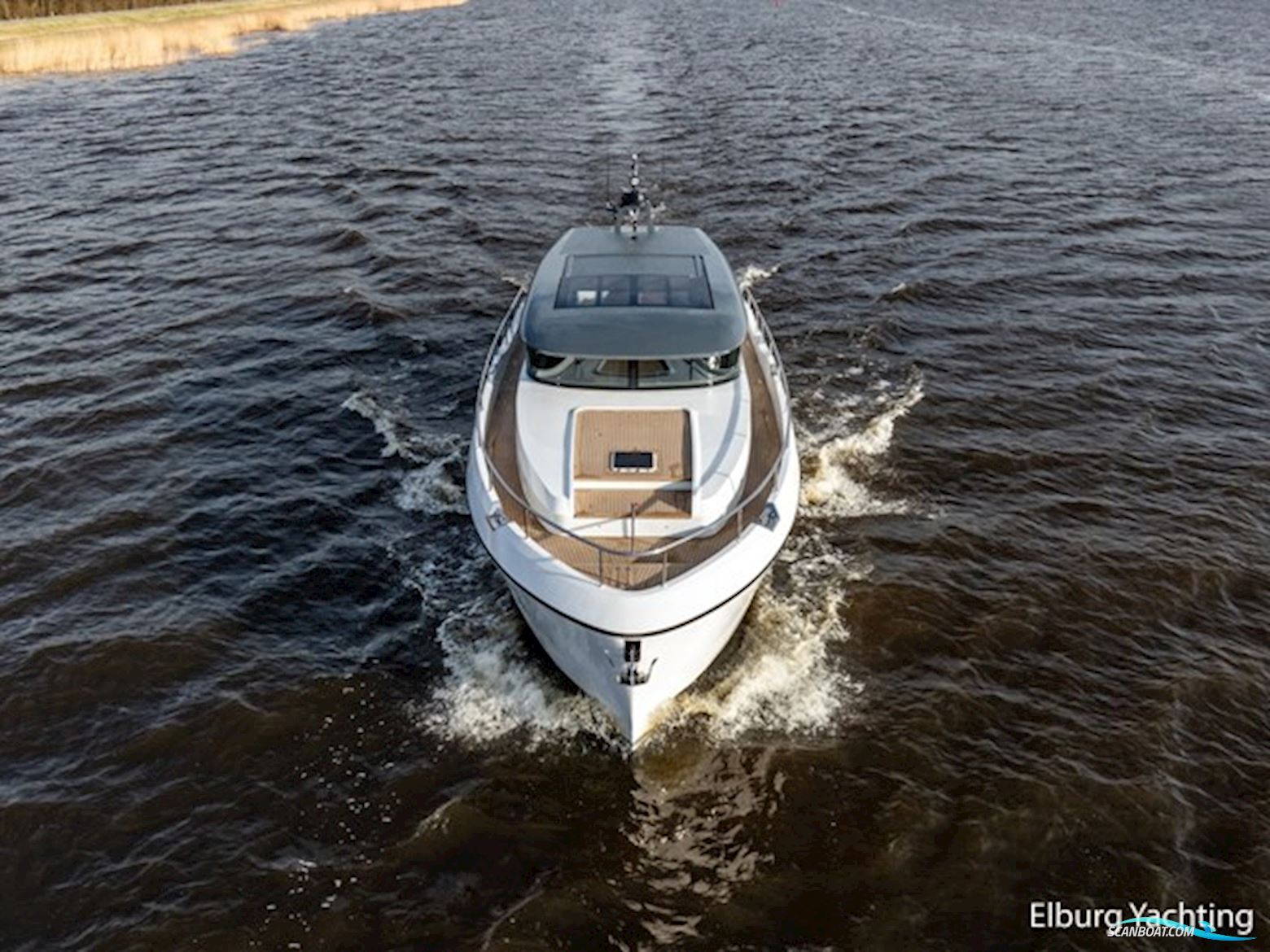 Van den Hoven Voyager 50 
