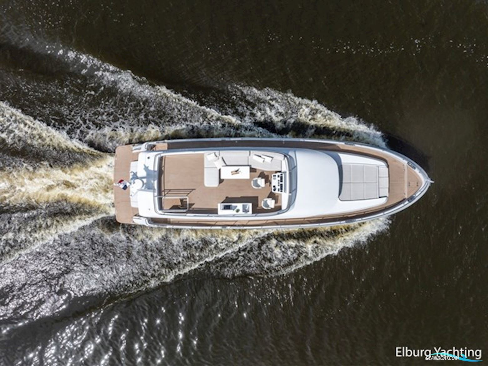 Van Den Hoven Voyager 56