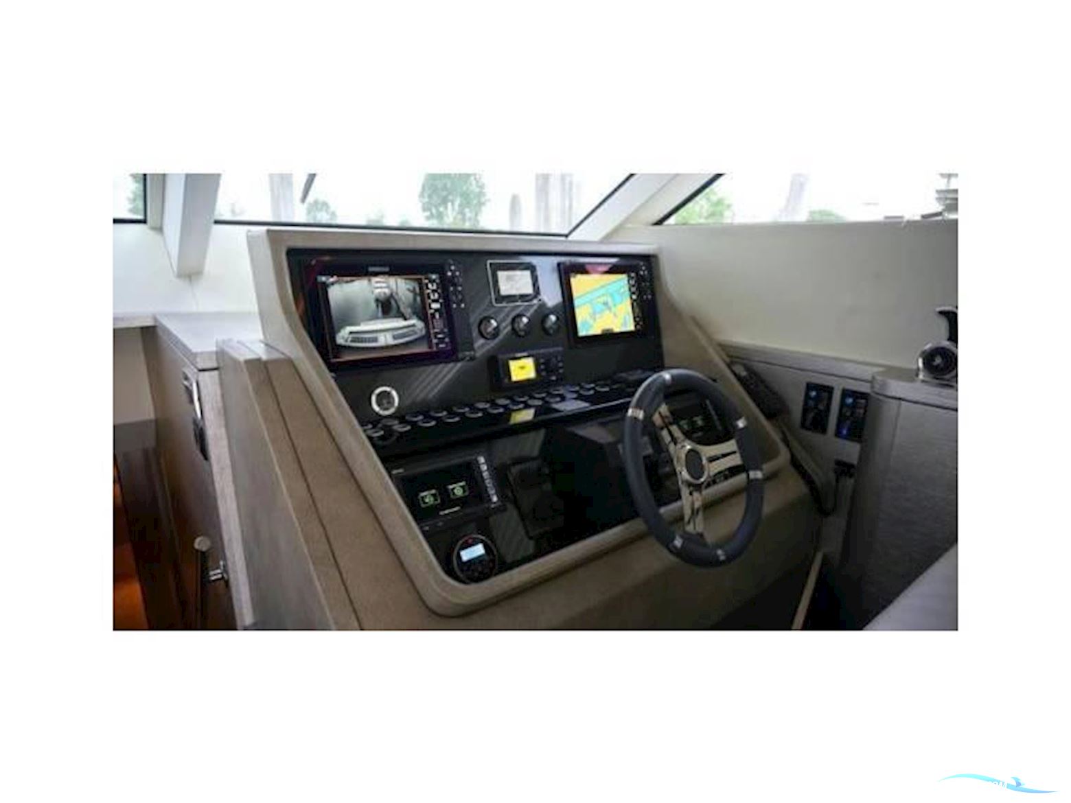 Van Der Heijden Phantom 79