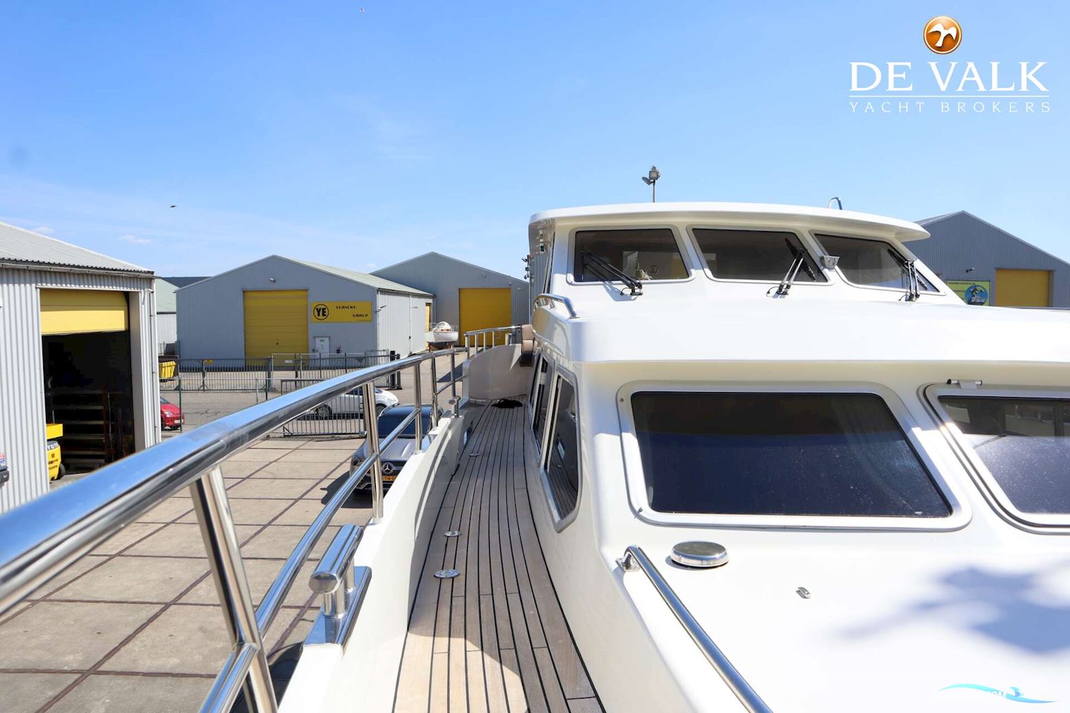 Van Der Valk Continental 15.50 FR