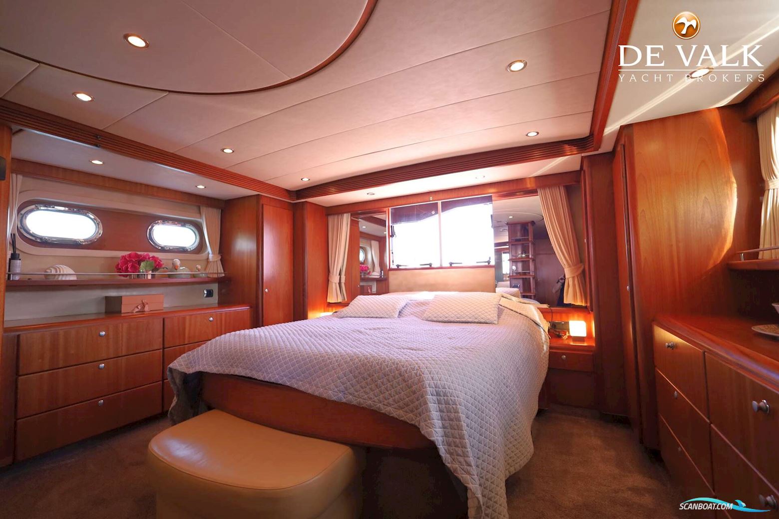 Van Der Valk Continental 1900 Wheelhouse