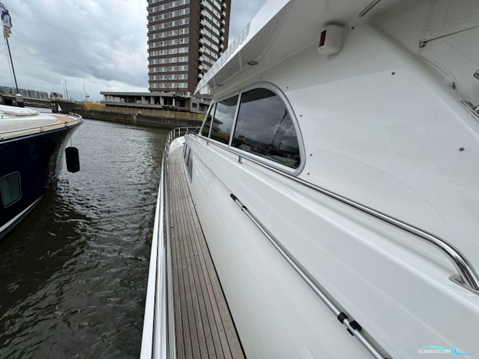 Van Der Valk Continental 19.60