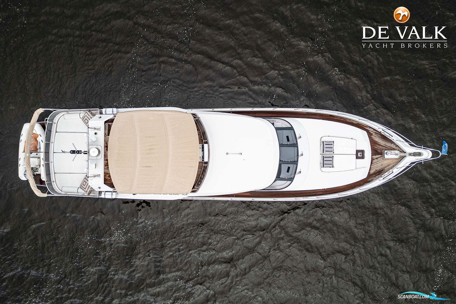 Van Der Valk Explorer 25M