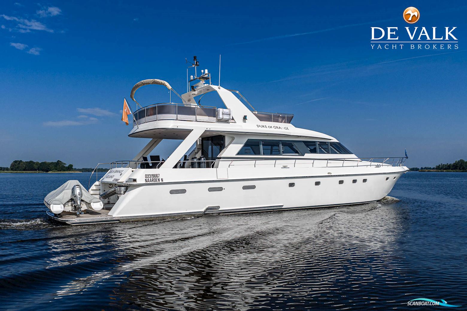 Van Der Valk Explorer 25M