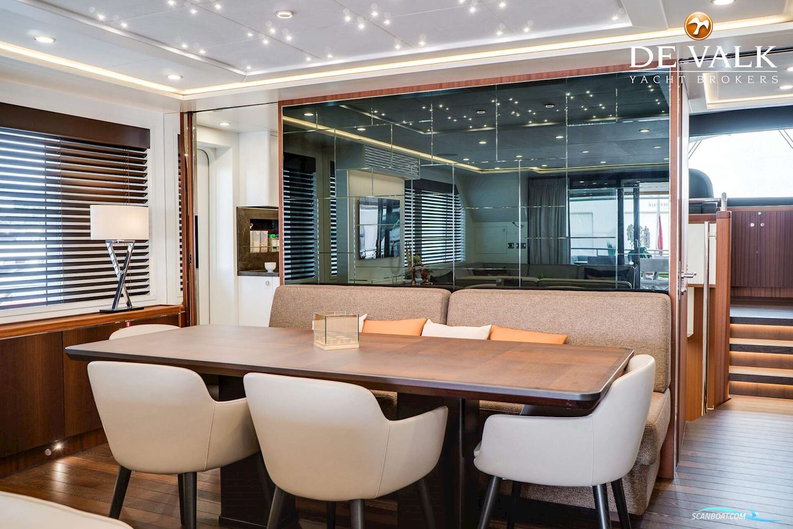 Van Der Valk Explorer 27M