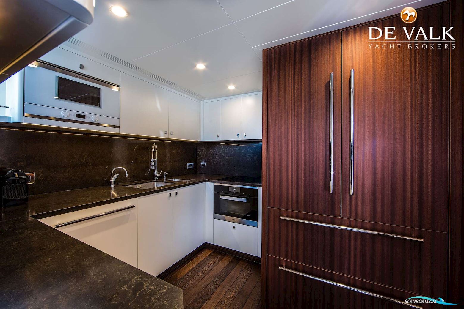 Van Der Valk Explorer 27M