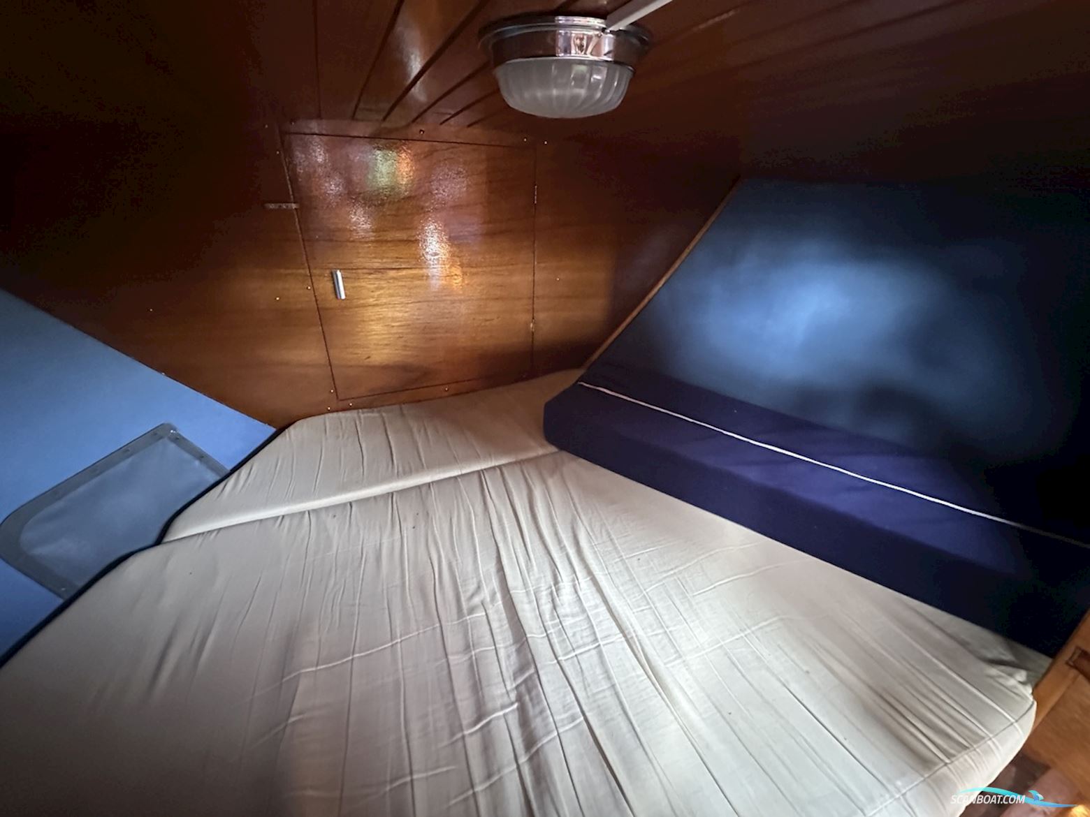 Van Heckkruiser 995