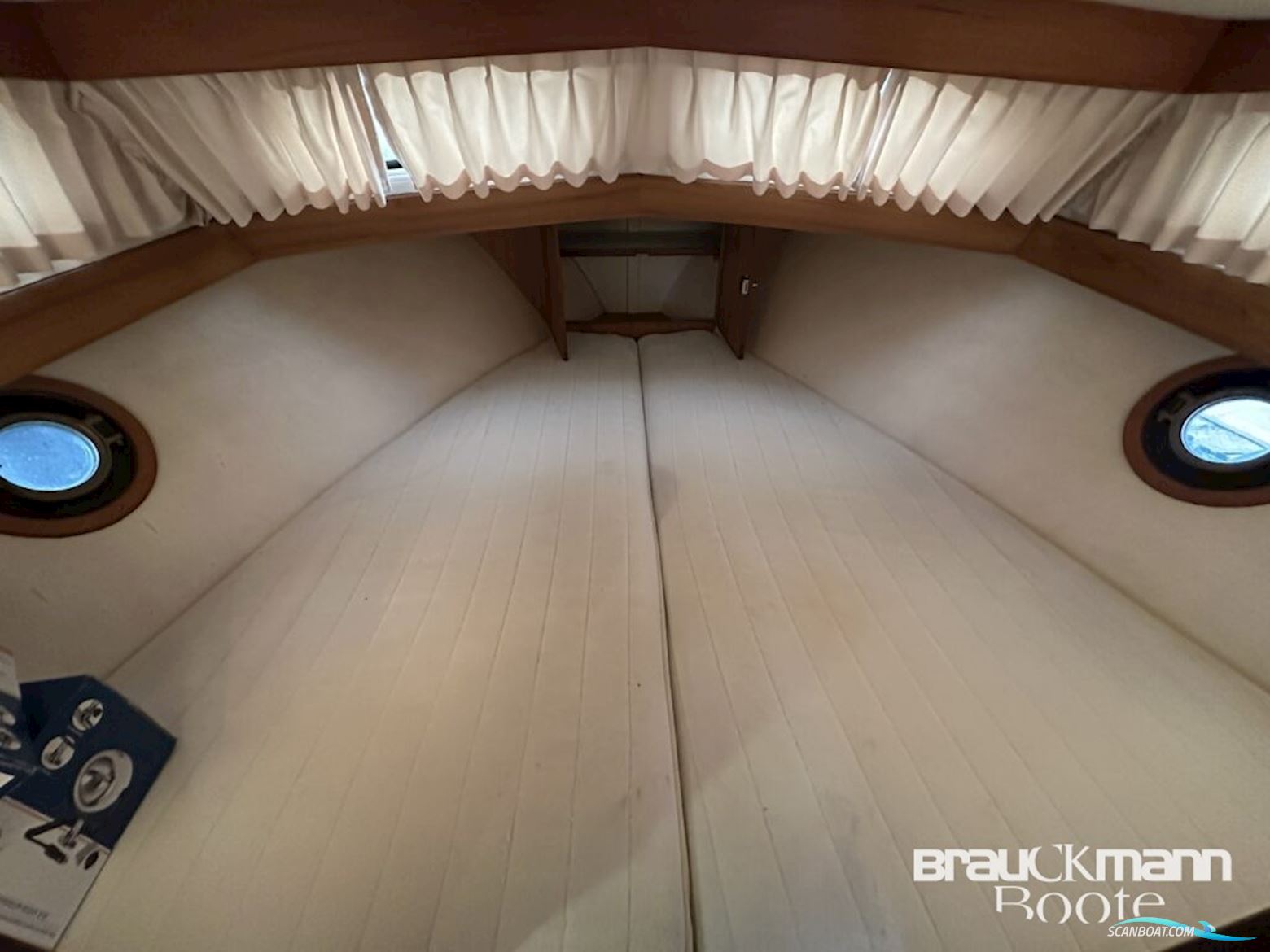 van Lent/Holland Salon Super Kruiser,