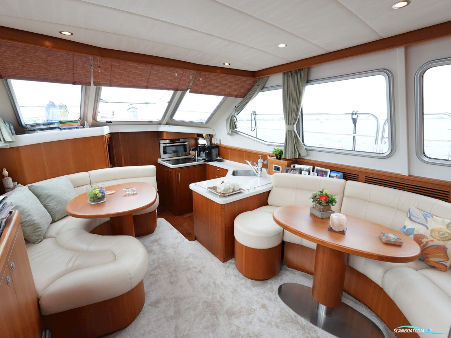 Van Vossen Parade 12.70 AK Exclusive