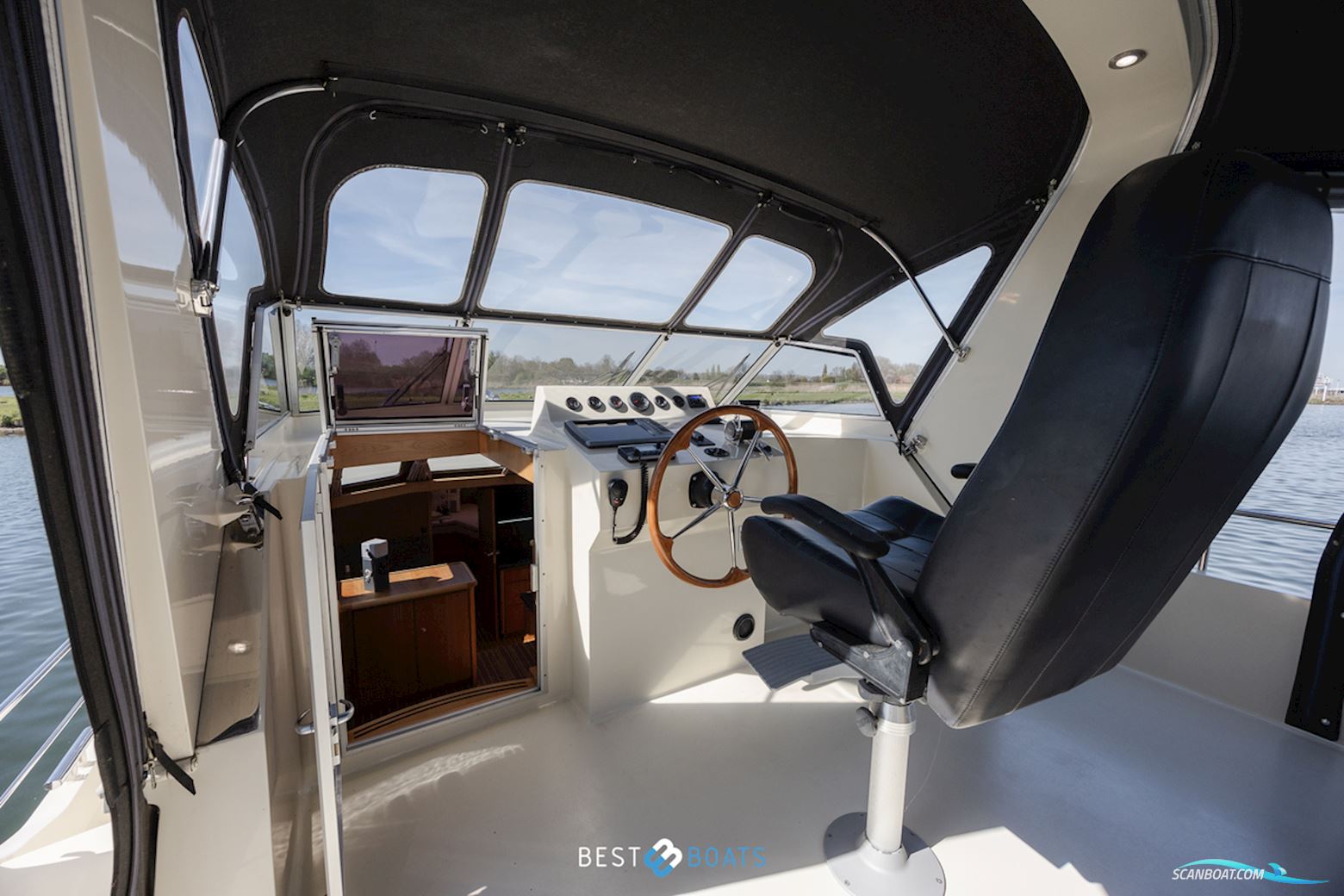 Van Vossen Parade 12.75 AK