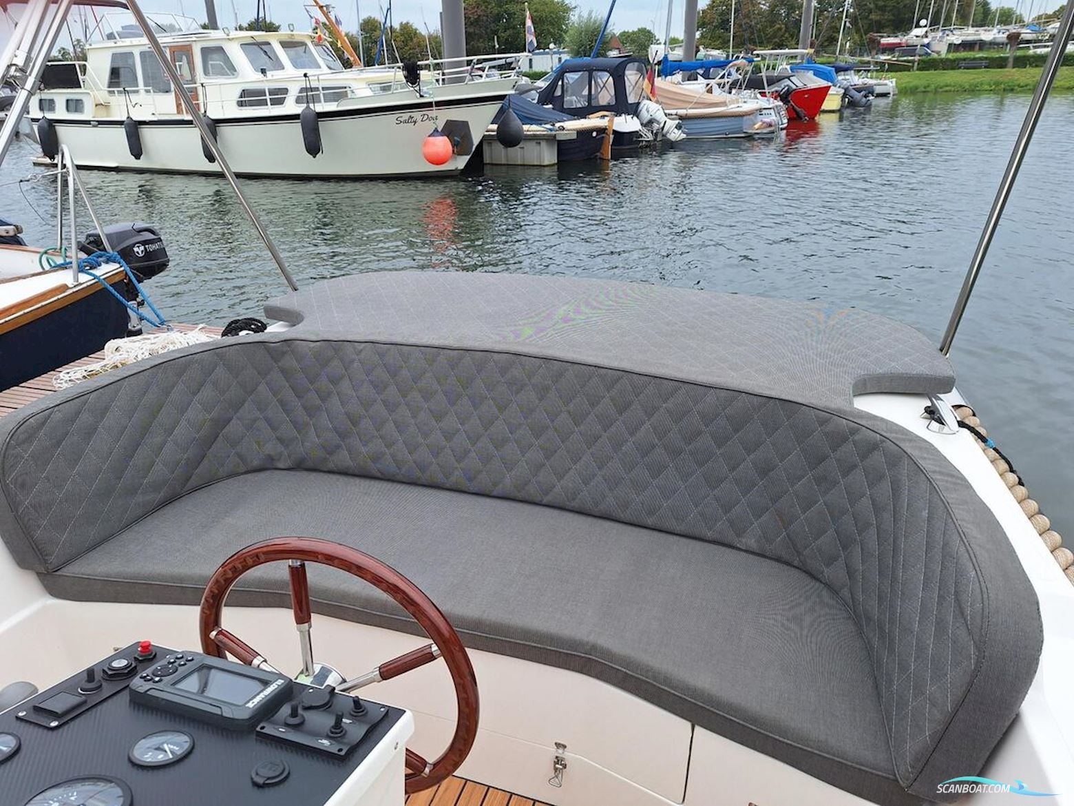 Van Zutphen  633 Tender