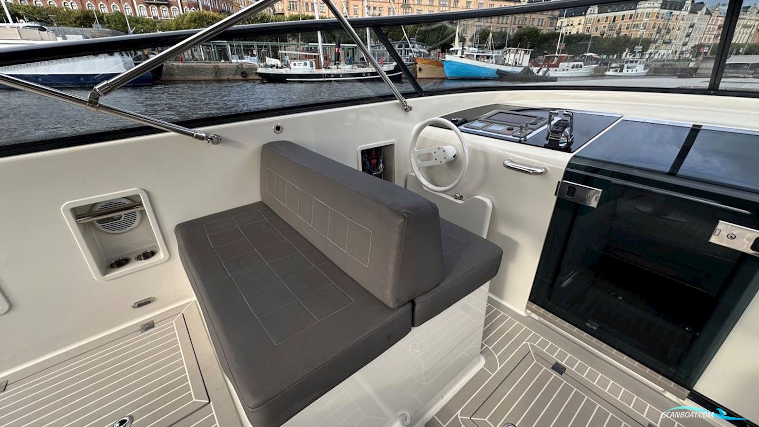 VanDutch 40