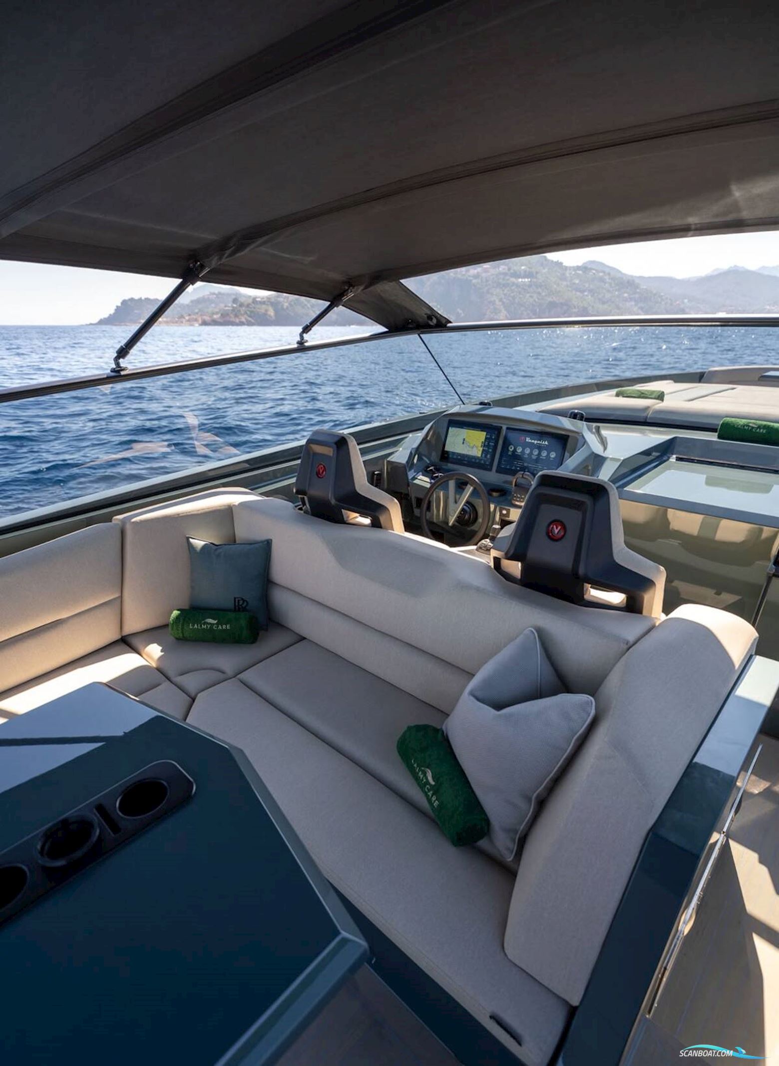 VANQUISH 54