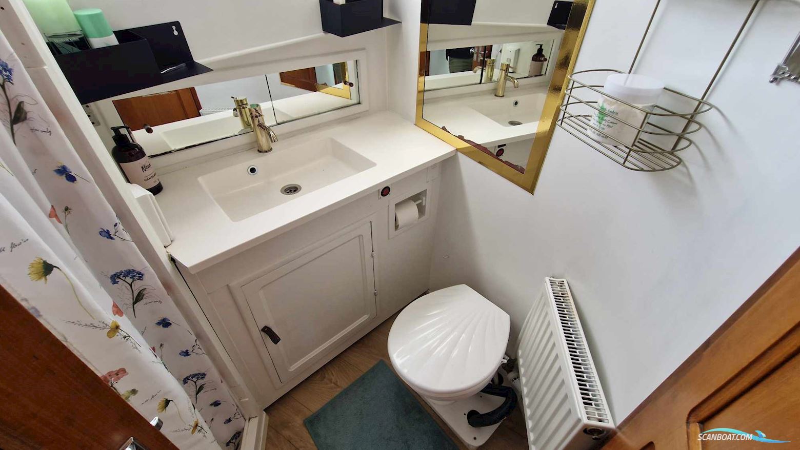 Vantare 53 Pilothouse