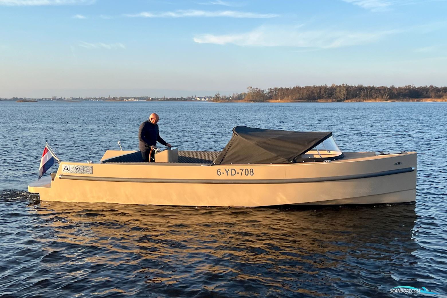 Vanvossen 850 Tender