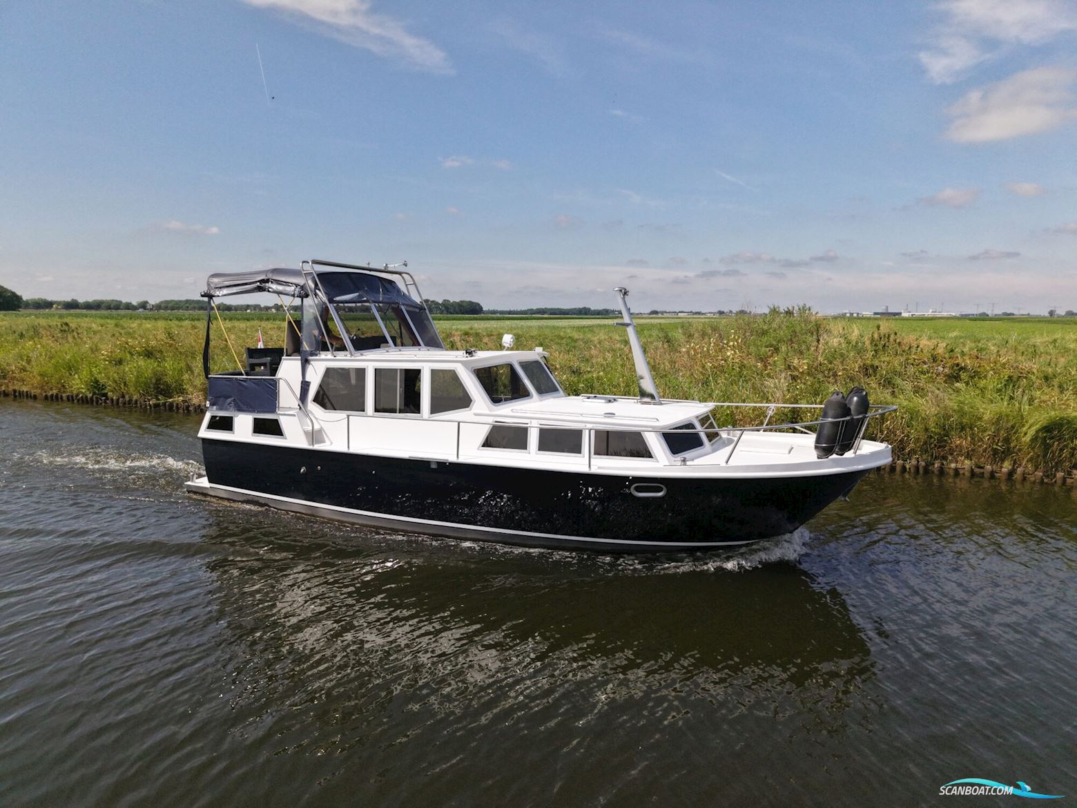 Vechtkruiser 10.50 AK Cabrio