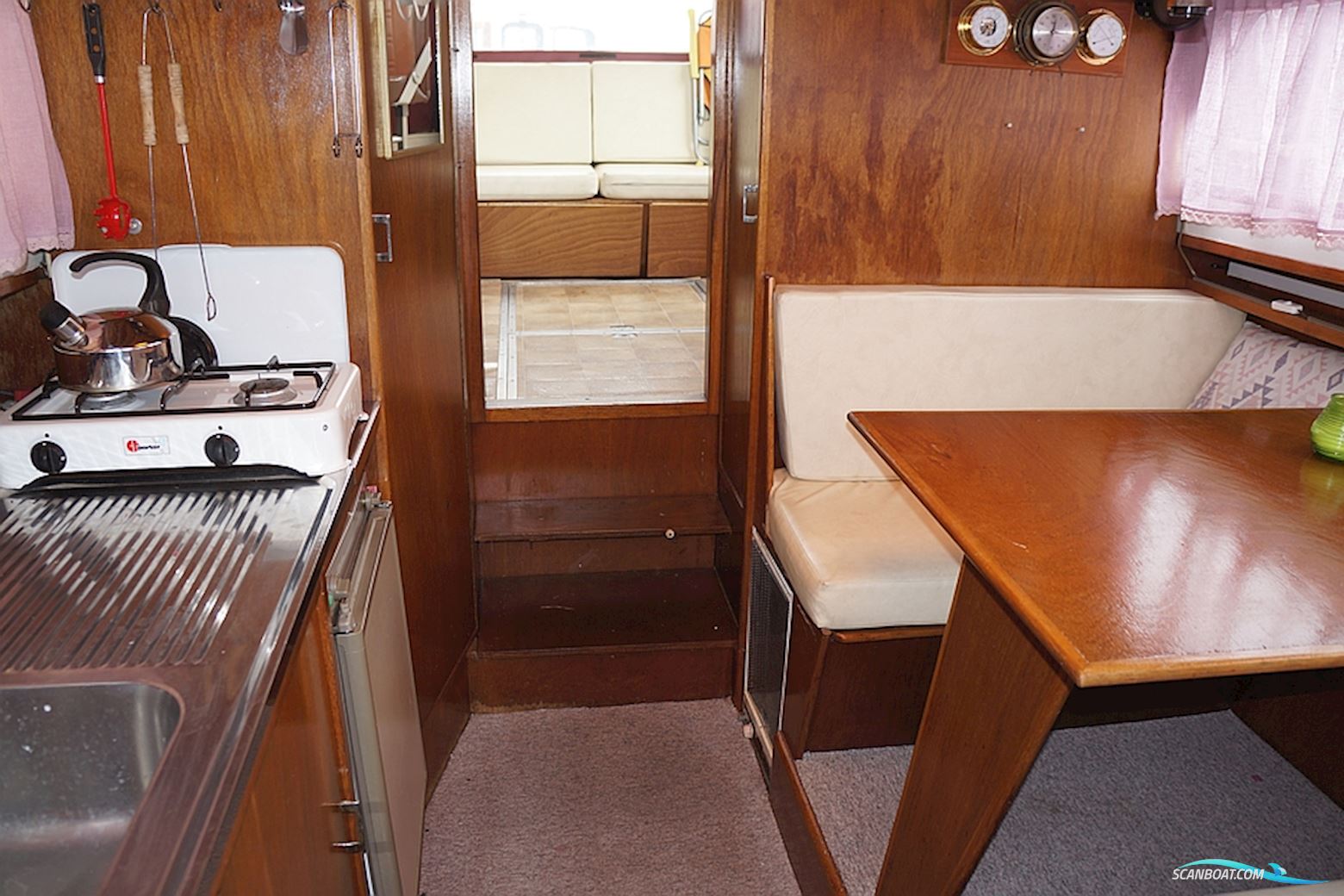 VECHTKRUISER 800
