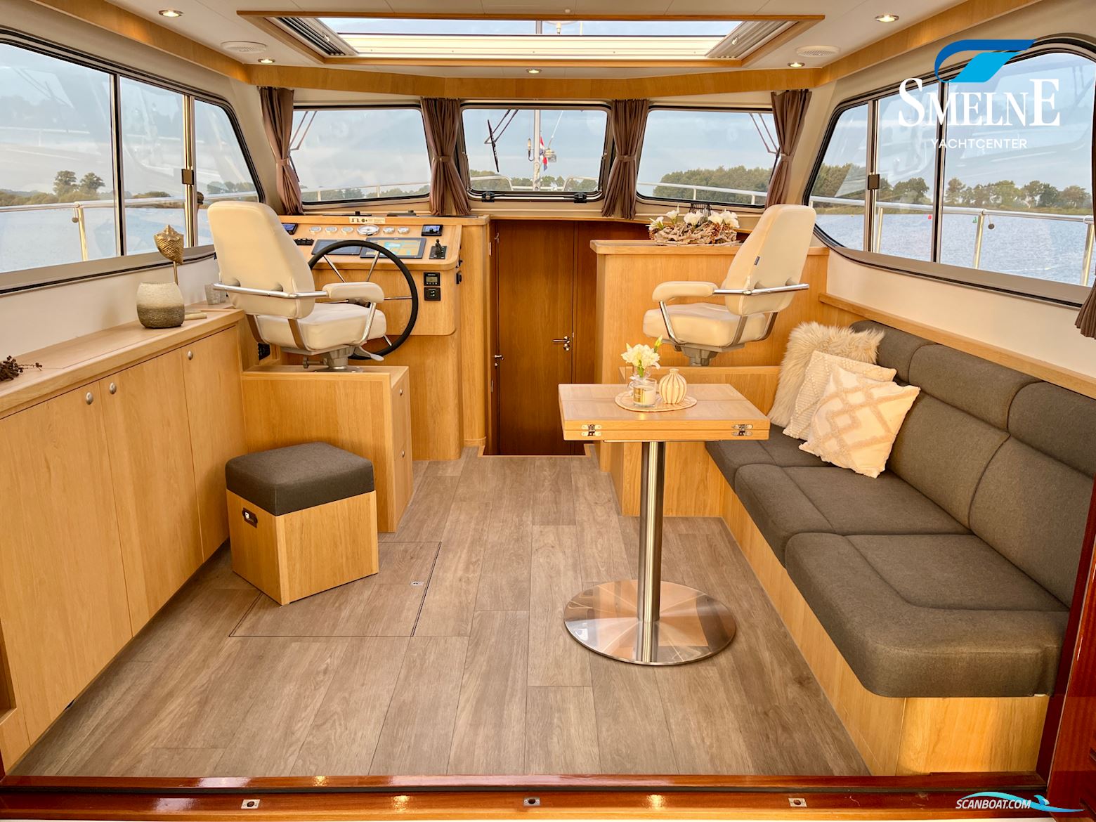 Vedette 11.30 Salon Classic Line