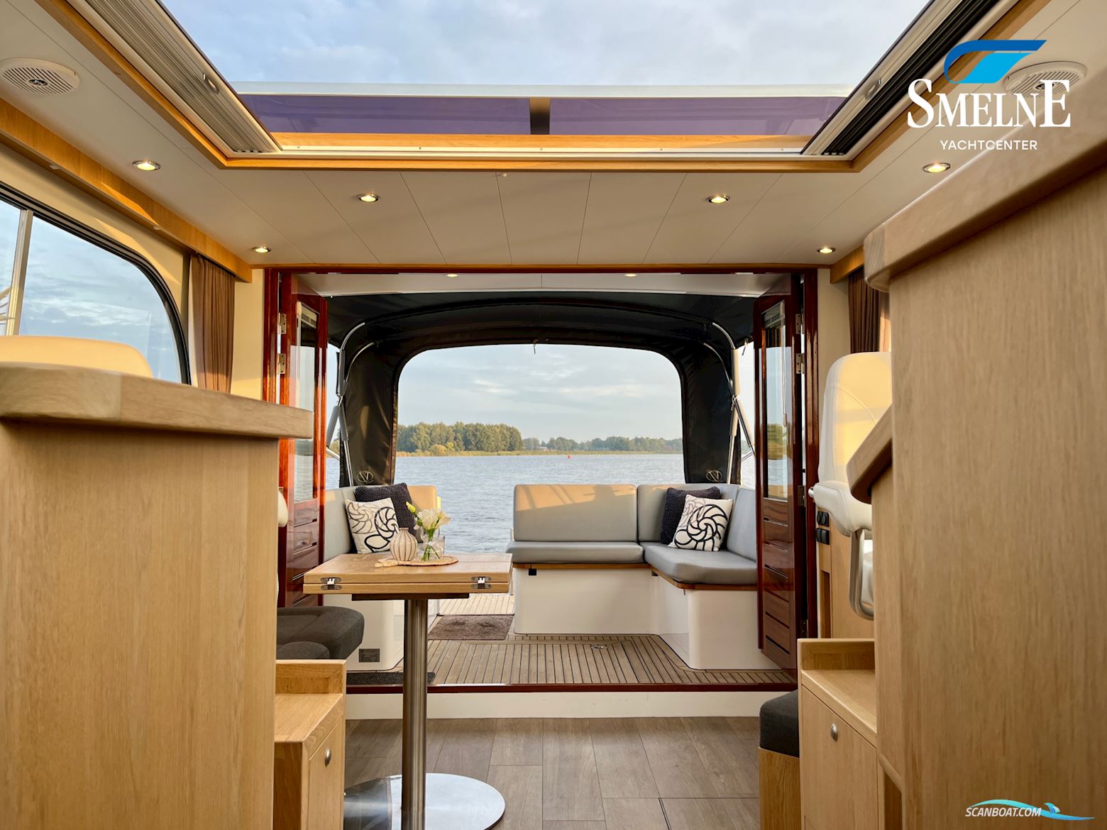 Vedette 11.30 Salon Classic Line