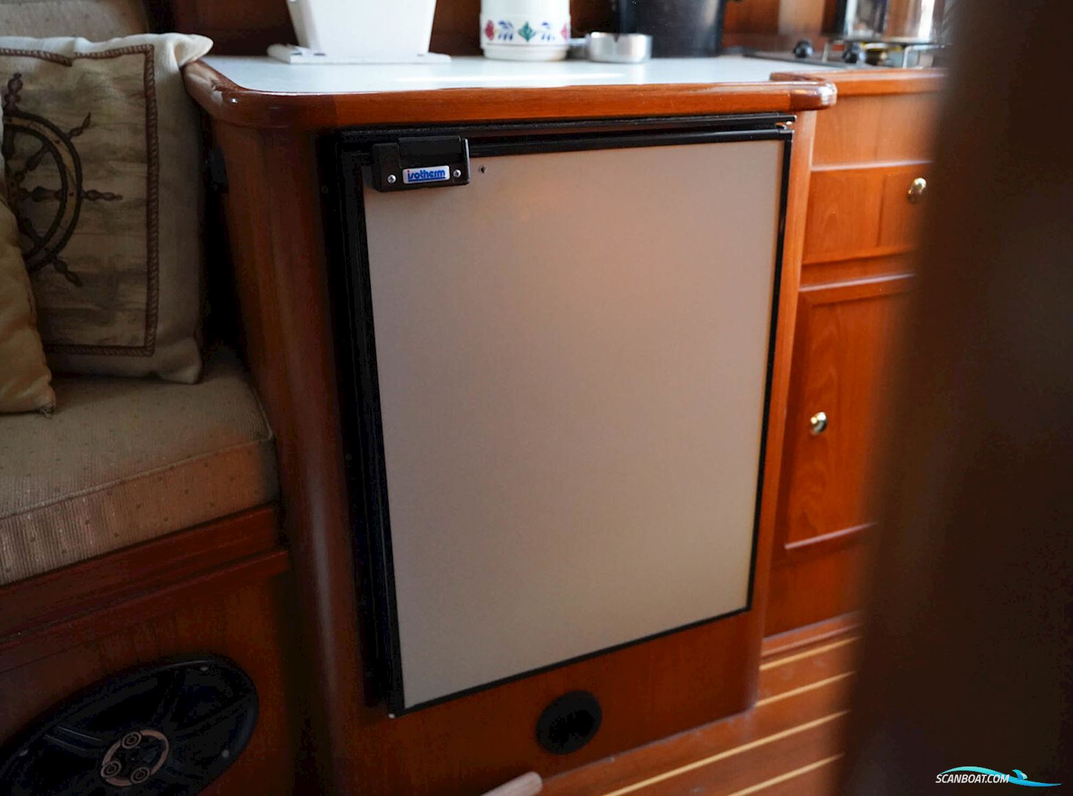 Vedette 8.20 V/OK
