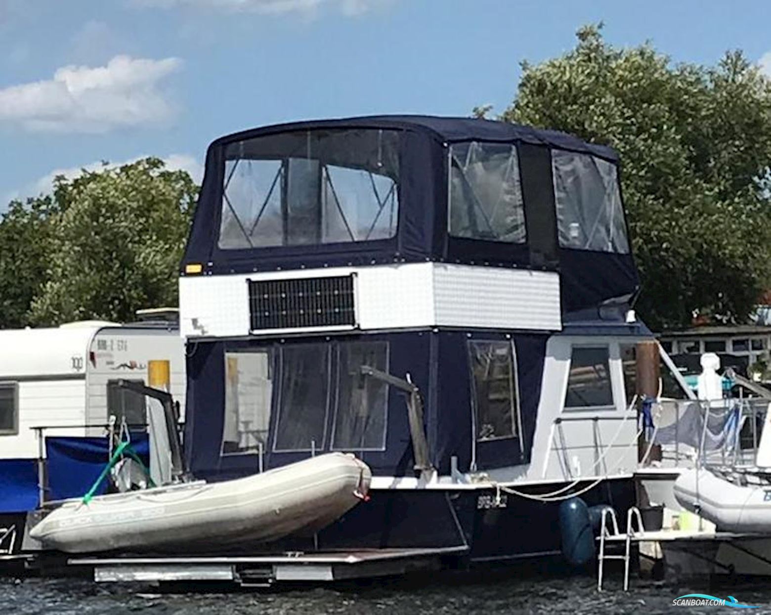 Veerdörn 13.00 Flybridge