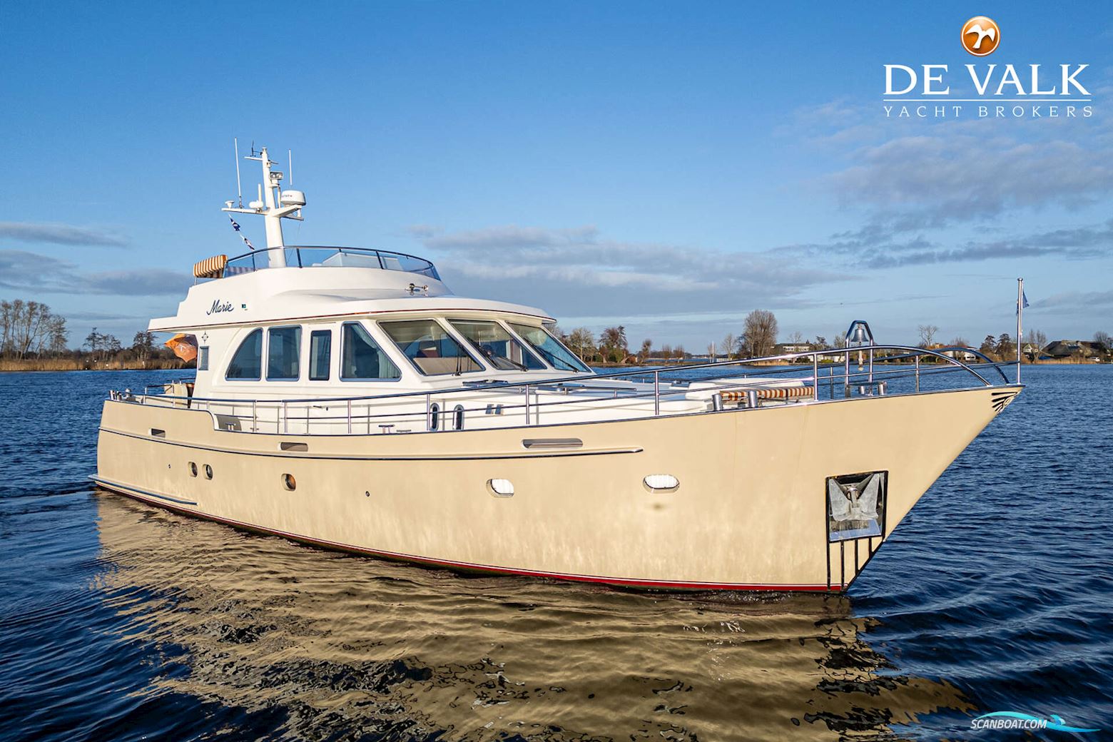 Vennekens Trawler 1800