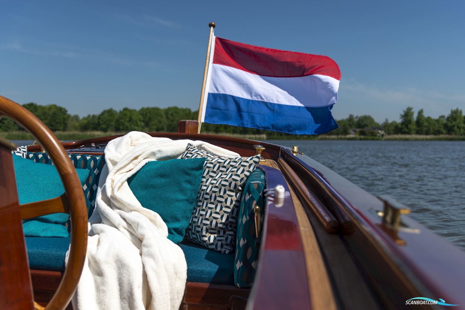 Victoria Spiegel Sloep 720 Volledig Elektrisch