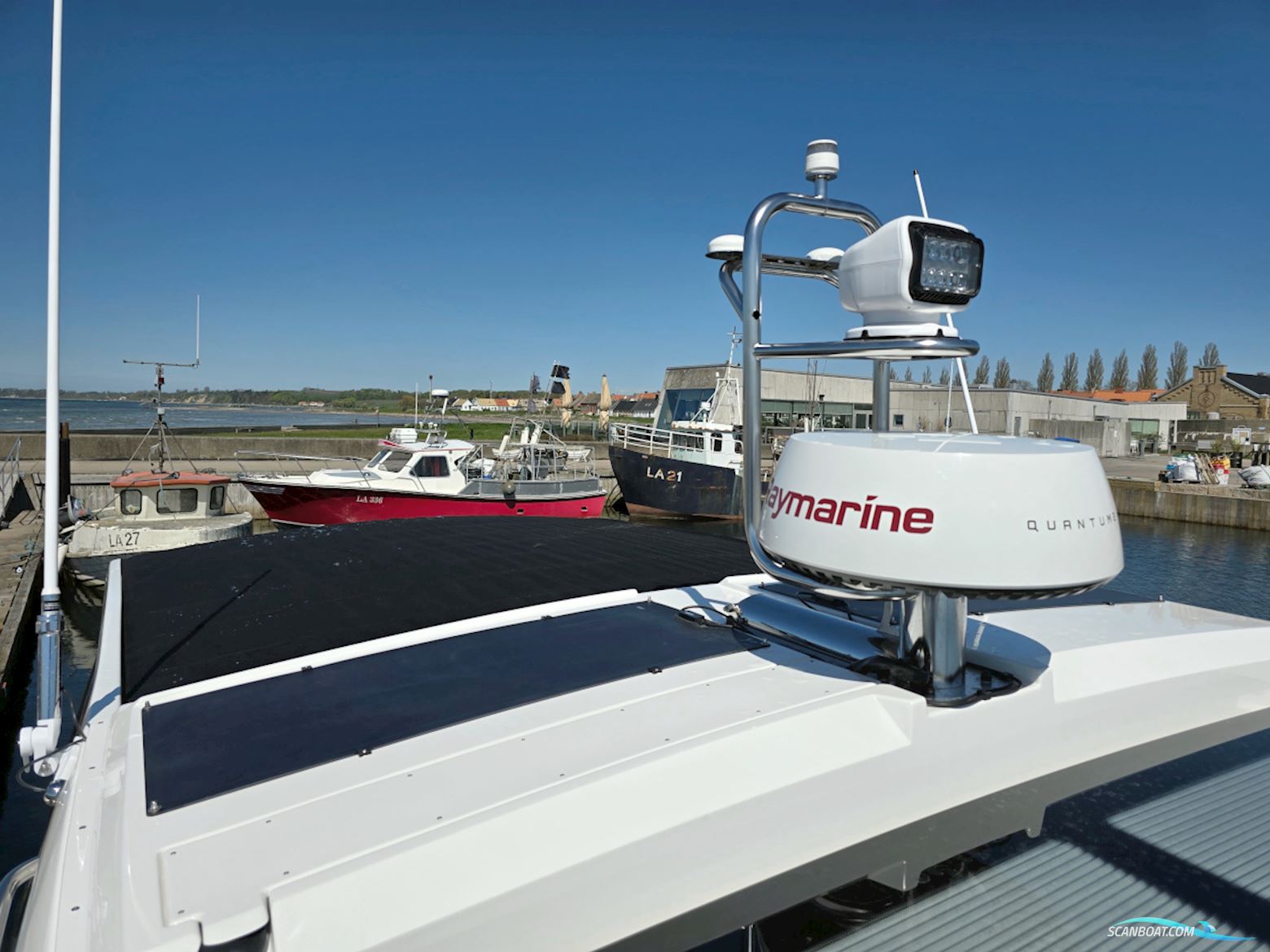 Viknes 1030 HT Panorama 2026