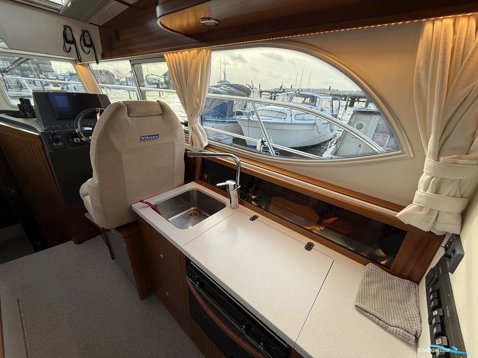 Viknes 1030 Sunbridge. NEDSAT 100.000,-