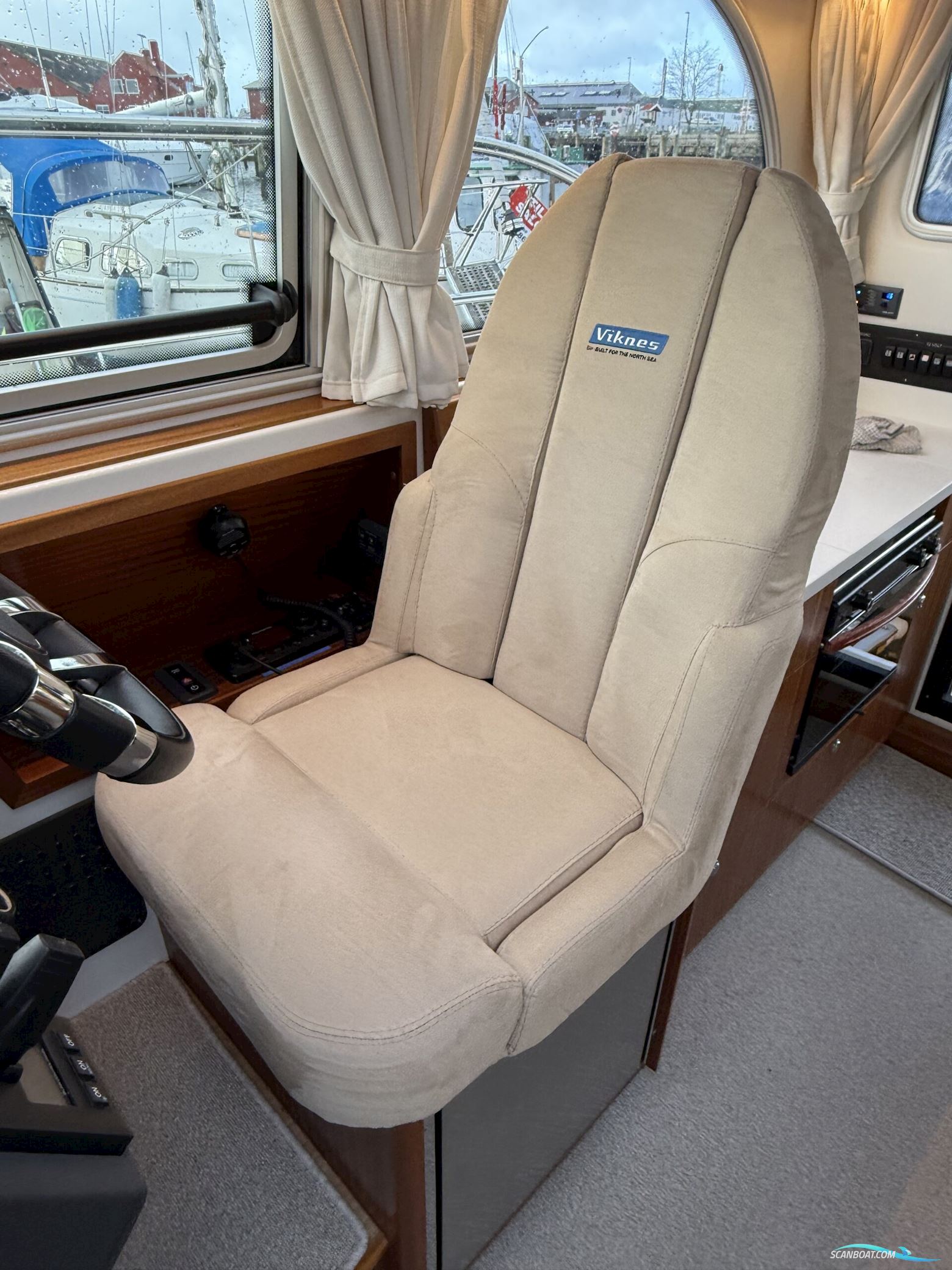 Viknes 1030 Sunbridge. NEDSAT 100.000,-