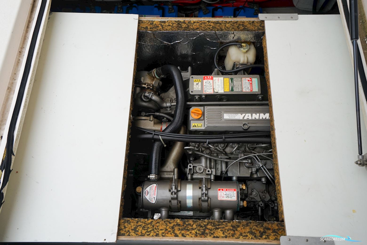 Viknes 880
