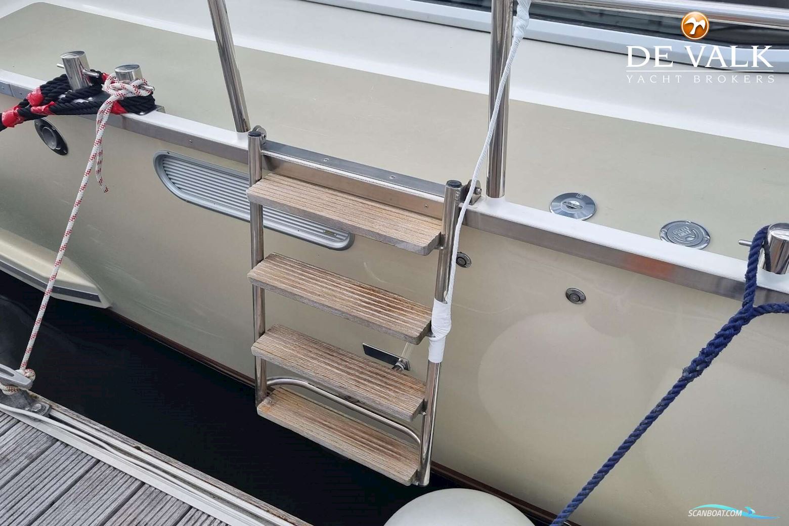 Vischer Yachting Custom 125AC