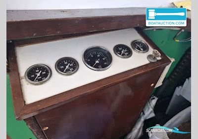 Viskotter 2304 Motorboten 1908, met Detroit Diesel motor, The Netherlands