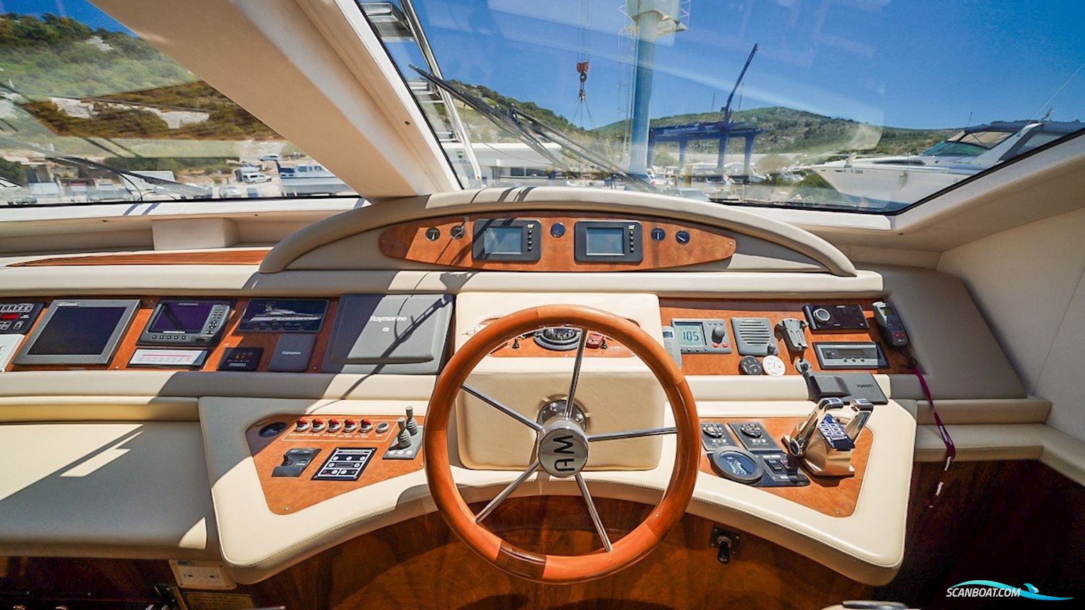 Vitech 72 Fly - 5 Kabinen