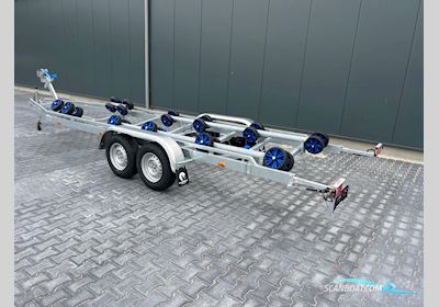 Vlemmix Boottrailers K 3500 kg. Flex Roll Met Wegklapbare Led Verlichting Motorboten 2025, The Netherlands