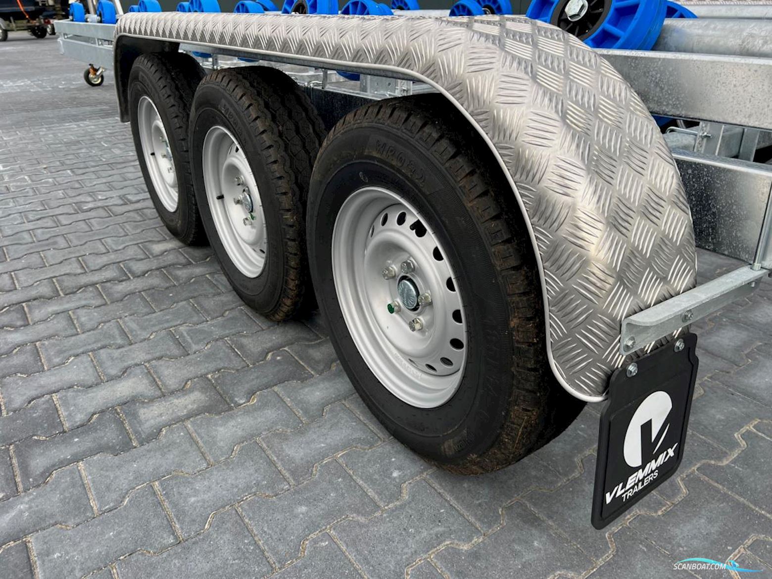 Vlemmix Boottrailers ZB Triple 3500 kg Flex Roll 10 mtr.