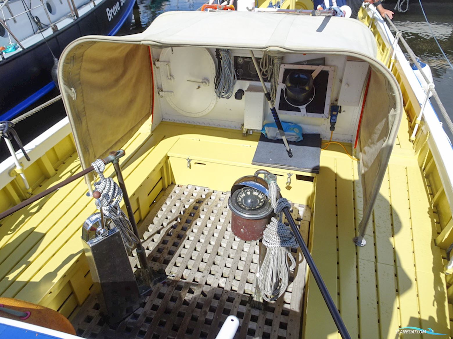 Voormalig Strand Reddingboot 10.32