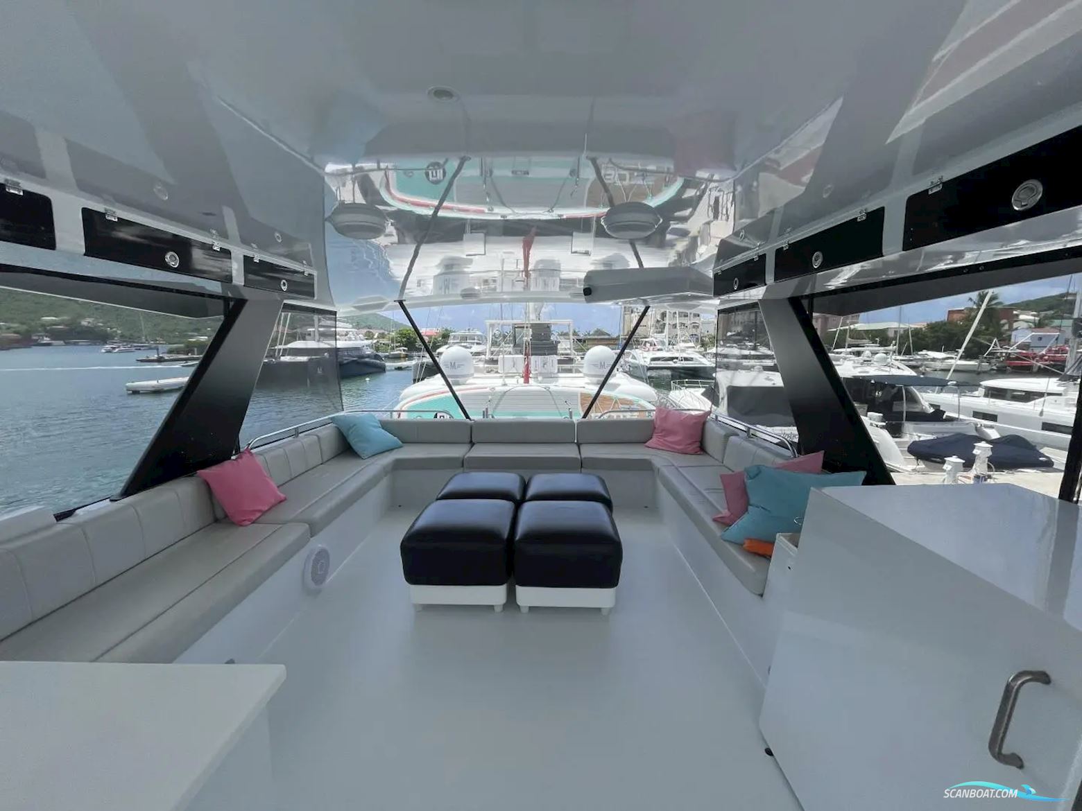Voyage Yachts 650 Pc