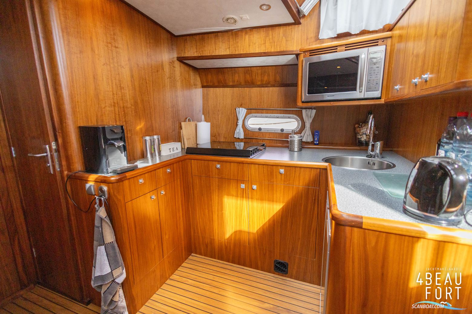 Vri-Jon Classic 44